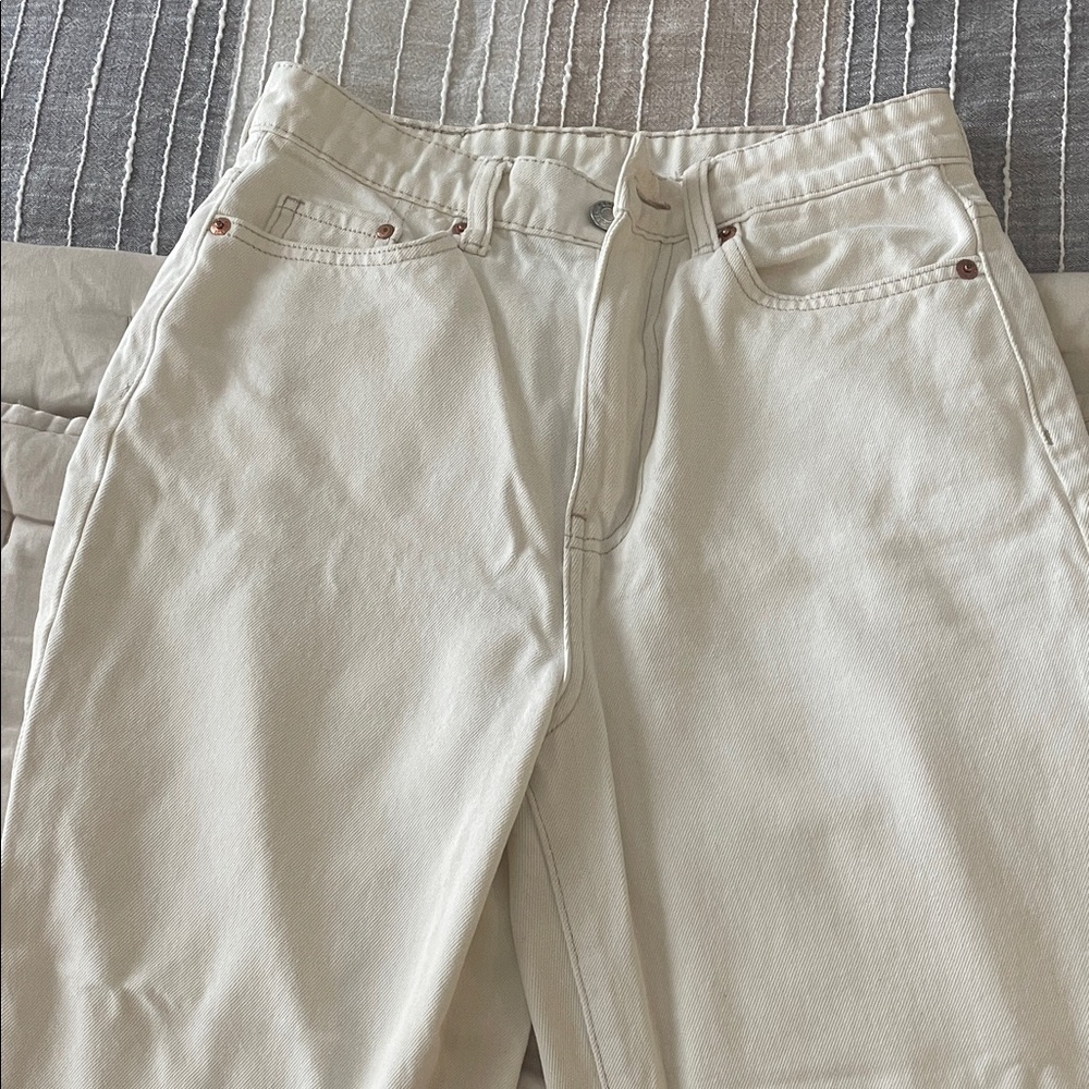 Elegant Cream Straight Leg Women's Jeans